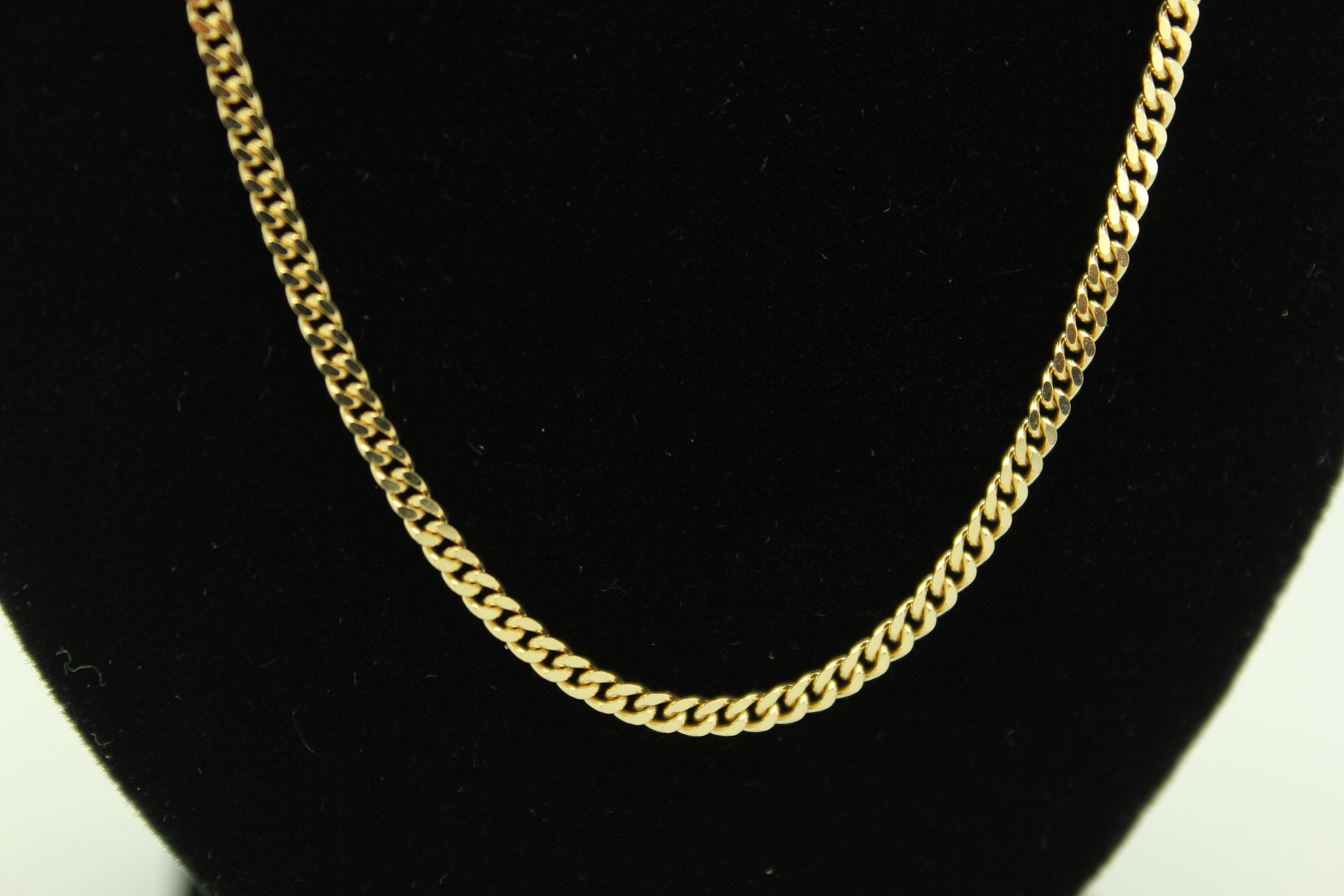 14k Yellow Gold Curb Chain 2.2mm 16